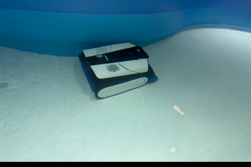 ECOVACS Ultramarine L1 Pro KI-Reinigungspfad auf der Pool-Karte in der App